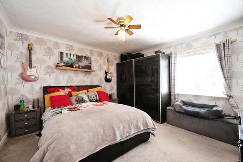 2 bedroom flat for sale, Elm Grove, Hayling Island