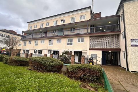 Sandalwood Road, Feltham, TW13