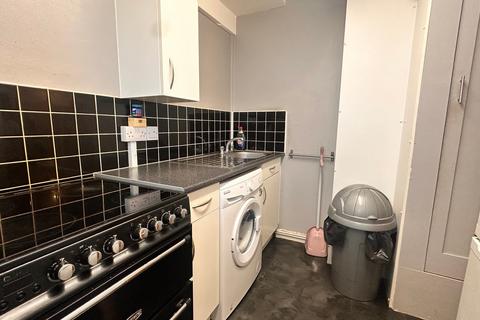 undefined, Sandalwood Road, Feltham, TW13