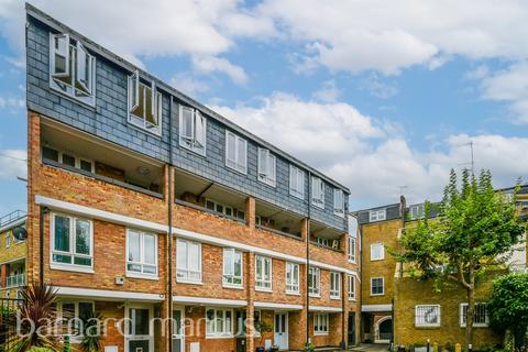 Althorpe Mews, London