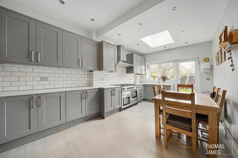 2 bedroom maisonette for sale, Fernleigh Road, Winchmore Hill, N21