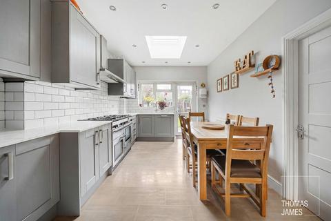2 bedroom maisonette for sale, Fernleigh Road, Winchmore Hill, N21