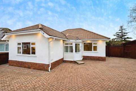 4 bedroom detached bungalow for sale, St. Huberts Drive, Skegness