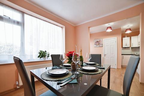 2 bedroom semi-detached bungalow for sale, Bramble Avenue, Norwich