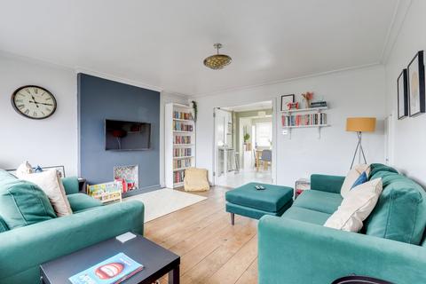 3 bedroom property for sale, Lowdham Road, Nottingham NG4