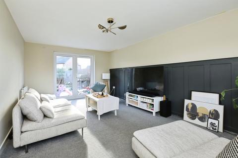 undefined, Sceptre Avenue, Bessacarr, DONCASTER