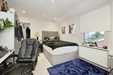 6 bedroom semi-detached house for sale, Waterloo Road, Peterborough