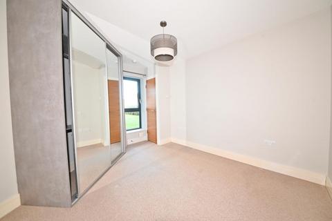 1 bedroom apartment for sale, Somerset Road, Teddington TW11