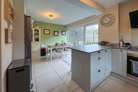 3 bedroom semi-detached house for sale, Arle Gardens, Alresford
