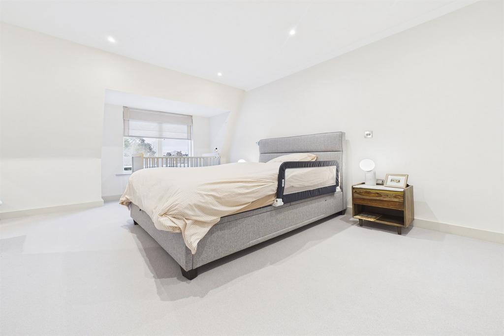 Main Bedroom