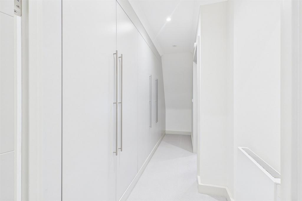 Walk in Wardrobe