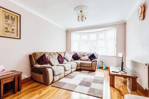 3 bedroom semi-detached house for sale, Cricket Road, Oxford