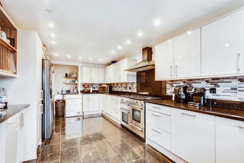 3 bedroom semi-detached house for sale, Cricket Road, Oxford