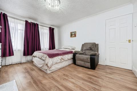 undefined, Evelyn Road, Dunstable