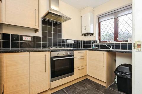 2 bedroom terraced house for sale, Sandpiper Close, Wollescote, Stourbridge
