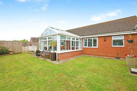 3 bedroom detached bungalow for sale, St. Marys Close, Hogsthorpe, Skegness