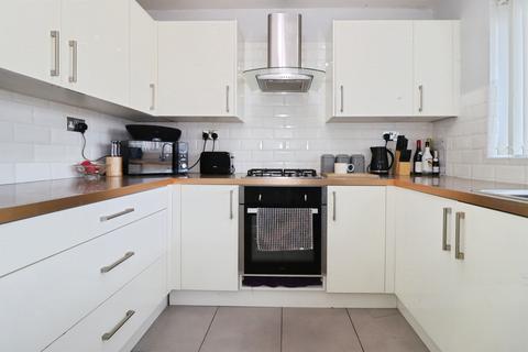 3 bedroom terraced house for sale, Pitchcombe, Yate, Bristol