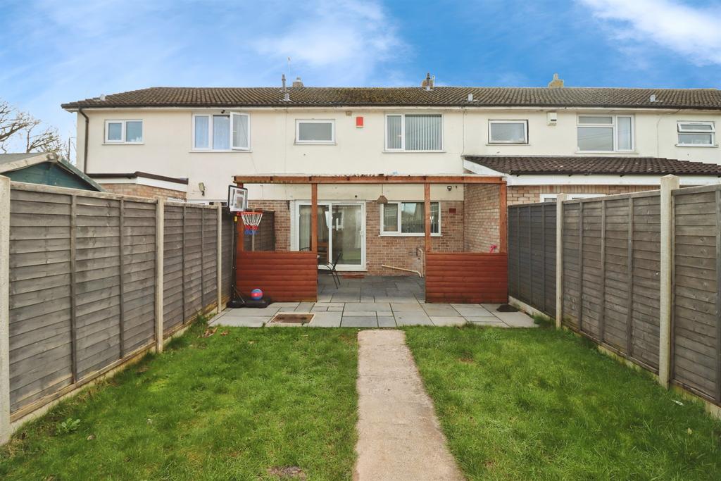3 bedroom terraced house for sale