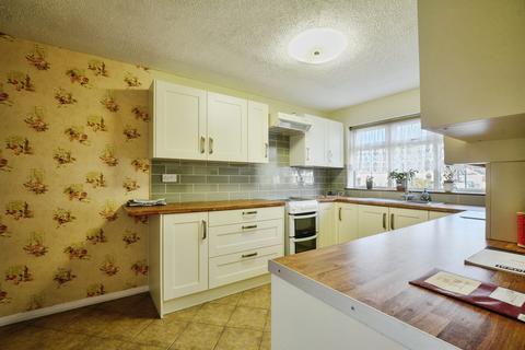 2 bedroom detached bungalow for sale, Wentworth Close, Skegness