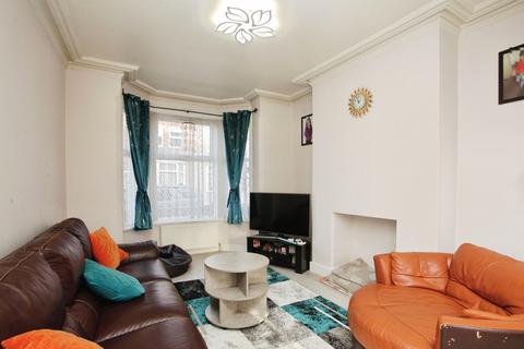 3 bedroom end of terrace house for sale, Bridget Street, Rugby