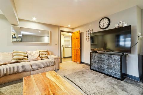 undefined, Swincar Avenue, Yeadon, Leeds