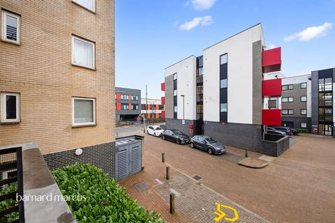 2 bedroom flat for sale, Ruby Way, London