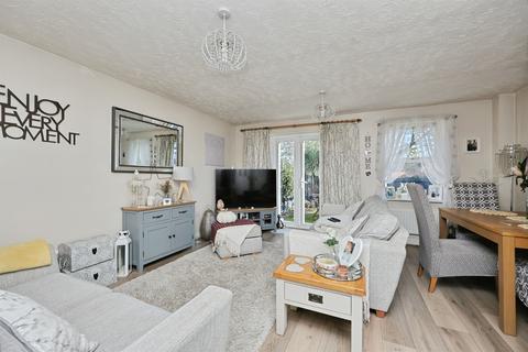 4 bedroom link detached house for sale, Beaufort Close, Norwich