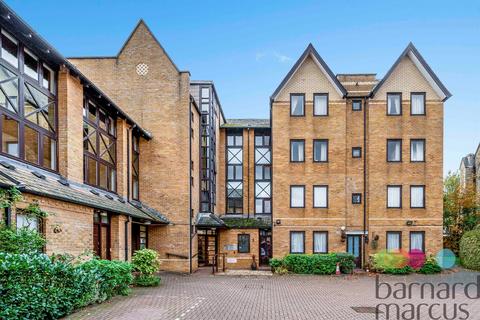undefined, Hamilton Square, Sandringham Gardens, London