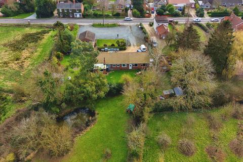 4 bedroom detached bungalow for sale, Main Road, West Keal, SPILSBY