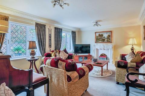 4 bedroom detached house for sale, Swanmore Close, BOURNEMOUTH
