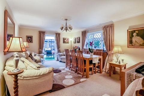 4 bedroom detached house for sale, Swanmore Close, BOURNEMOUTH