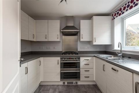 3 bedroom semi-detached house to rent, Spinel Close, Sittingbourne, Kent, ME10