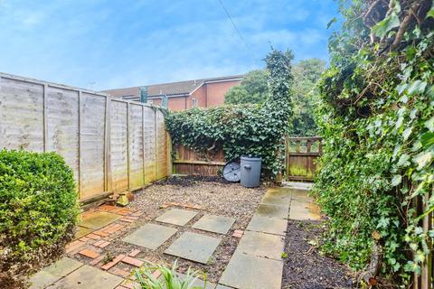undefined, Wilson Street, Lincoln
