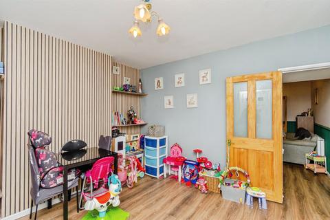 2 bedroom semi-detached house for sale, Heath Gap Road, Cannock