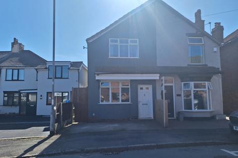 2 bedroom semi-detached house for sale, Heath Gap Road, Cannock