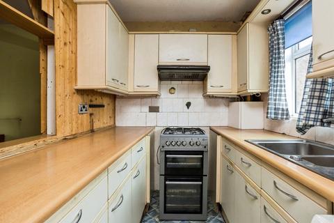 2 bedroom terraced house for sale, Greenways Walk, Broadfield, Crawley
