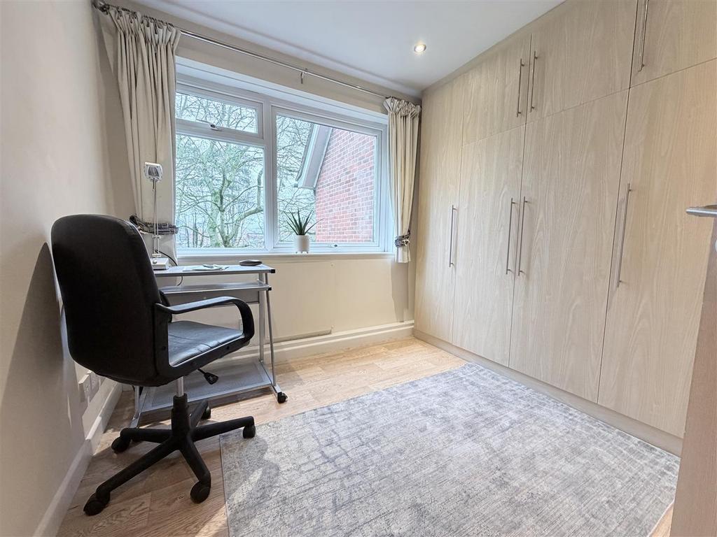 Bedroom Two/Study