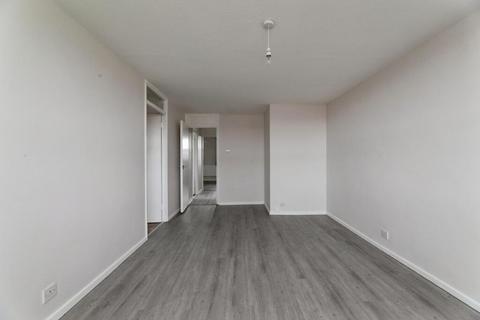 undefined, Veronica Close, Romford, RM3