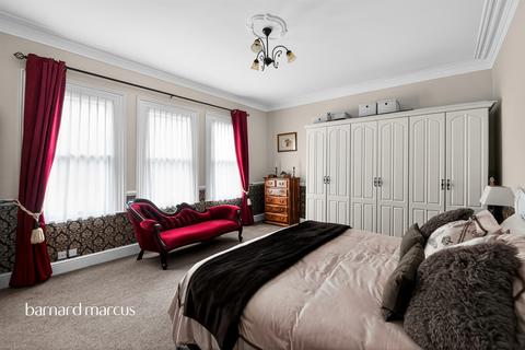 2 bedroom flat for sale, Carlton Road, South Godstone, GODSTONE
