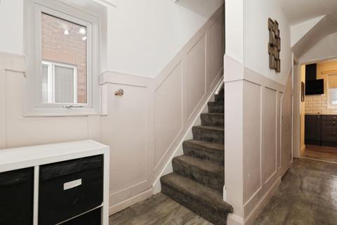 4 bedroom semi-detached house for sale, Turnhead Crescent, Barlby, Selby