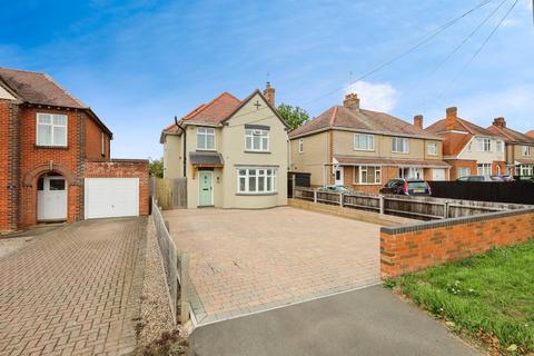 undefined, London Road, Raunds