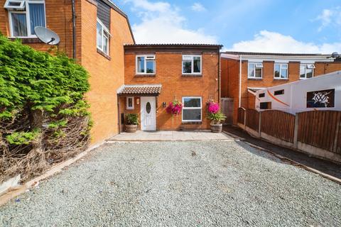 3 bedroom townhouse for sale, Ockbrook Court, Ilkeston DE7