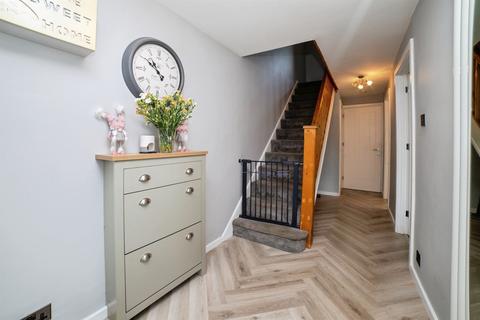 3 bedroom townhouse for sale, Ockbrook Court, Ilkeston DE7