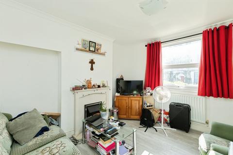 3 bedroom terraced house for sale, Ashford Road, Eastbourne