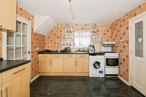 3 bedroom semi-detached house for sale, Eastern Avenue, Peterborough