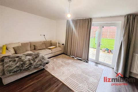 undefined, Emerald Gardens, Swadlincote DE11