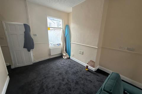 2 bedroom house for sale, Leven Street, Middlesbrough TS1