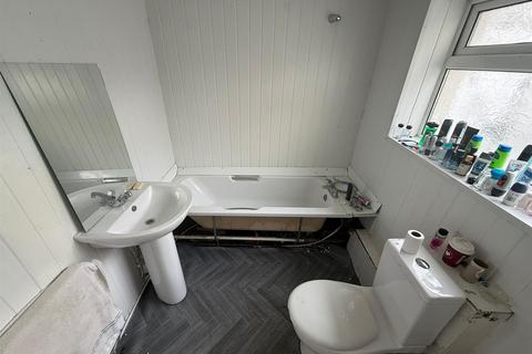 2 bedroom house for sale, Leven Street, Middlesbrough TS1