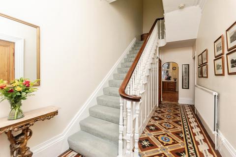 4 bedroom semi-detached house for sale, Victoria Road, Morley, Leeds