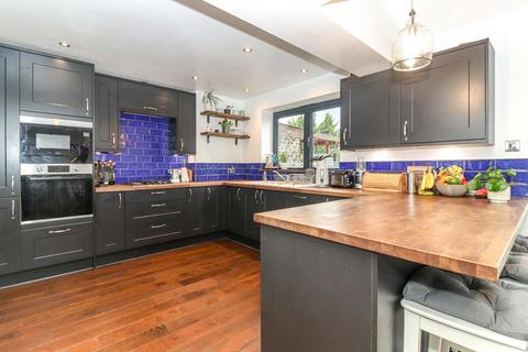 4 bedroom semi-detached house for sale, Mead Way, Bushey WD23